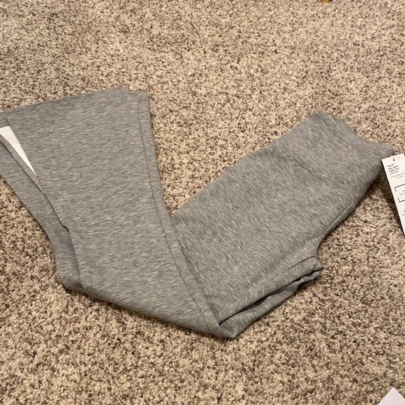 NWT - activewear lot - Picture 3 of 9